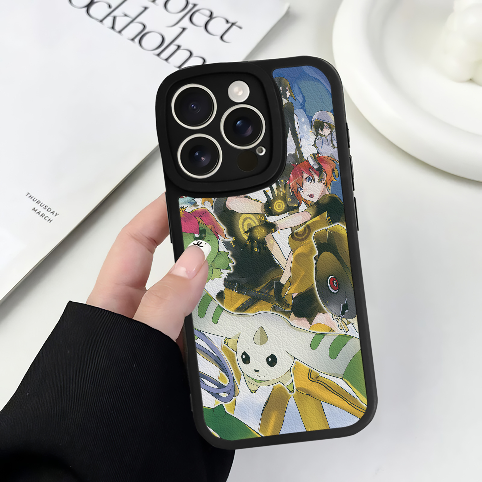 （画像用） Digimon デジタルモンスター/デジモン 【iPhone 16シリーズ対応】シリコンスマホケース（レザー調） 材質：シリコン